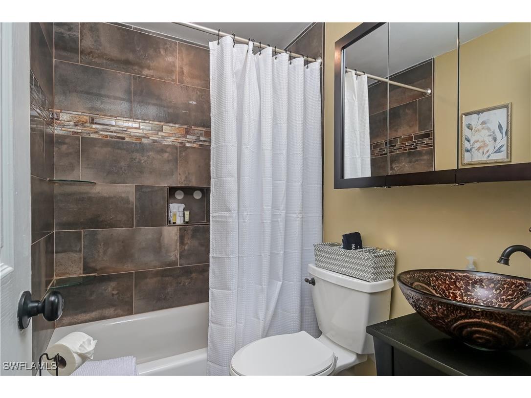 115 Eucalyptus Court Fort Myers Beach FL 33931 225006749 image15