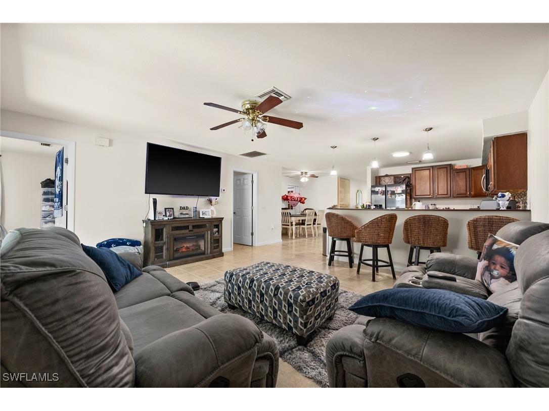  Cape Coral FL 33914 225016189 image18