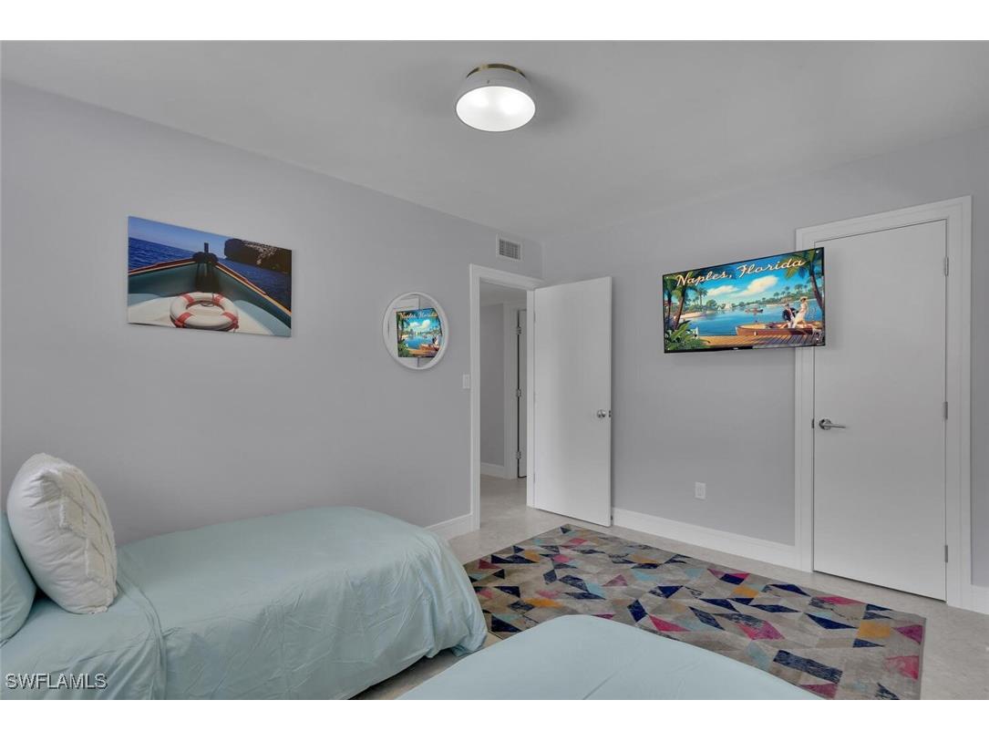 1155 6th Street S Naples FL 34102 225046626 image22