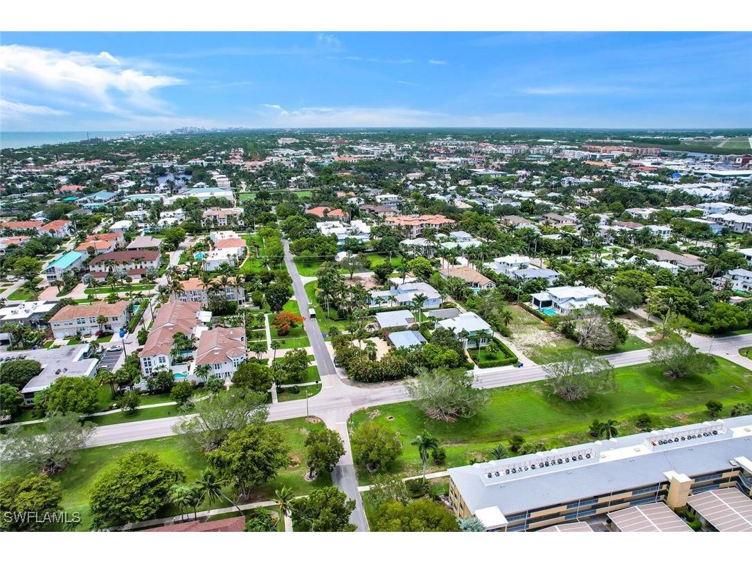 1155 6th Street S Naples FL 34102 225046626 image31
