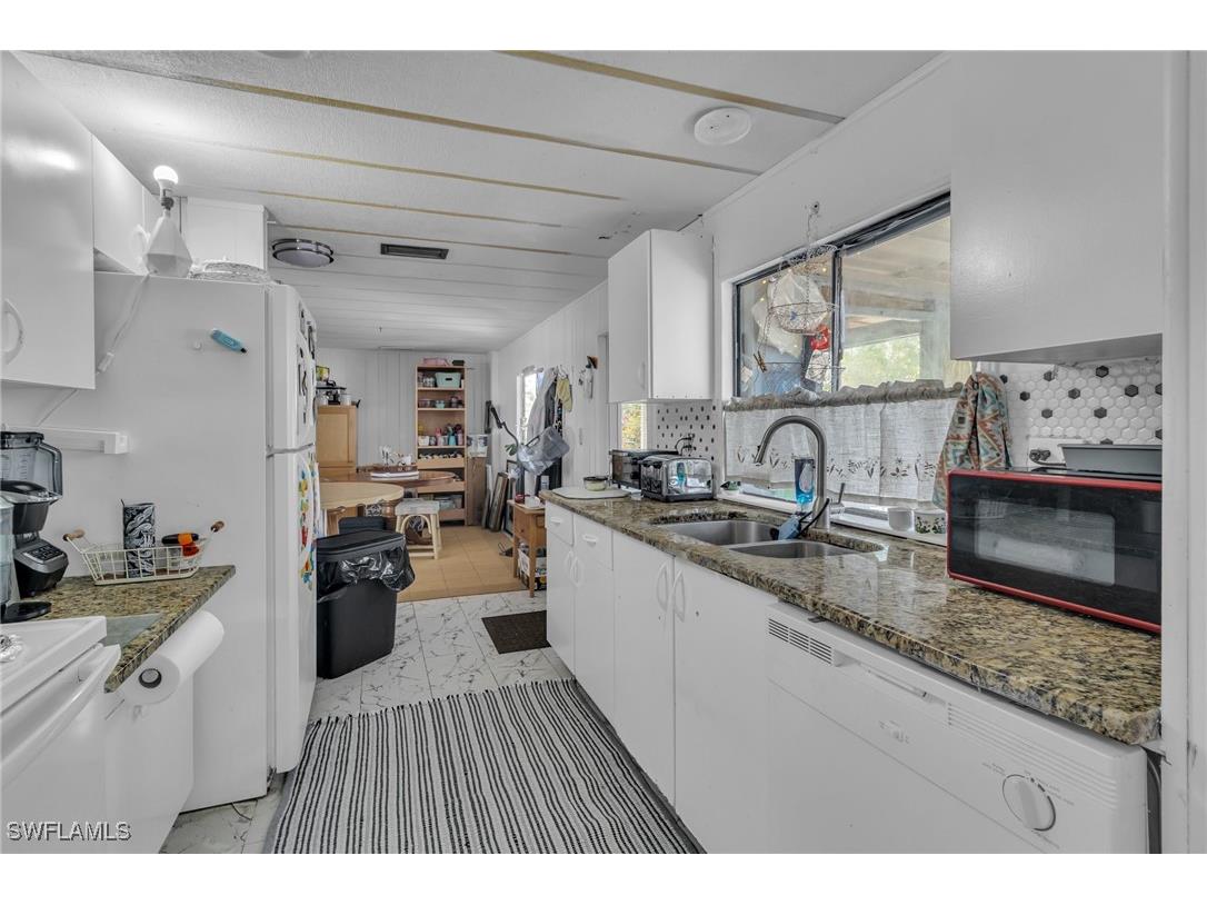 1160 Rewis Drive Chokoloskee FL 34138 225039577 image22