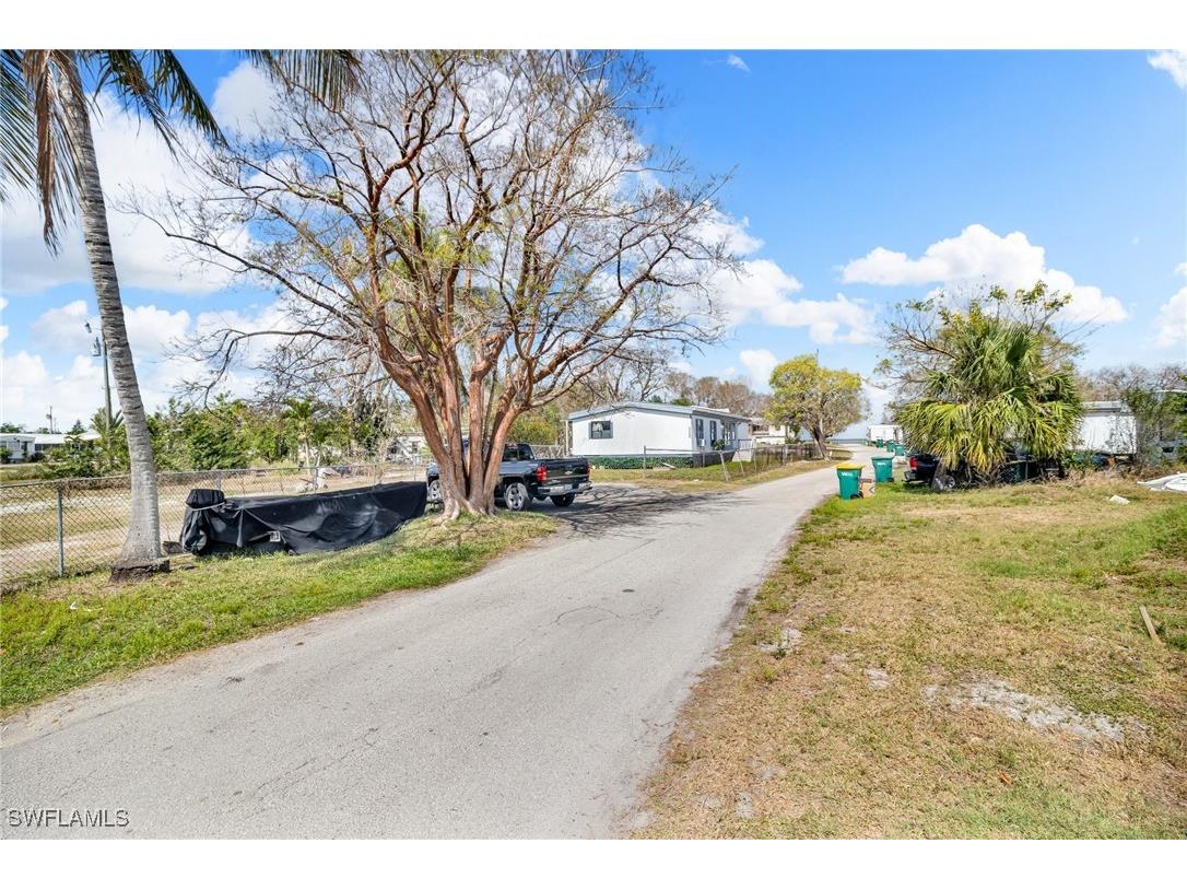 1160 Rewis Drive Chokoloskee FL 34138 225039577 image4