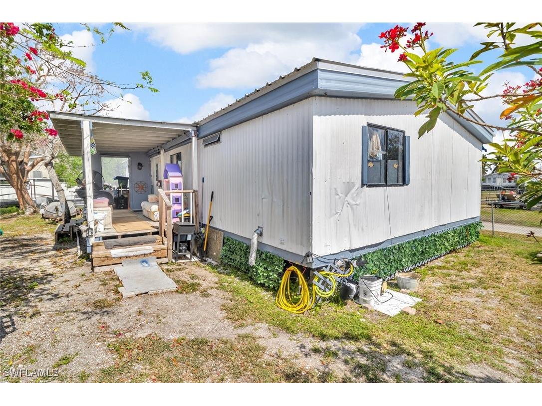 1160 Rewis Drive Chokoloskee FL 34138 225039577 image7