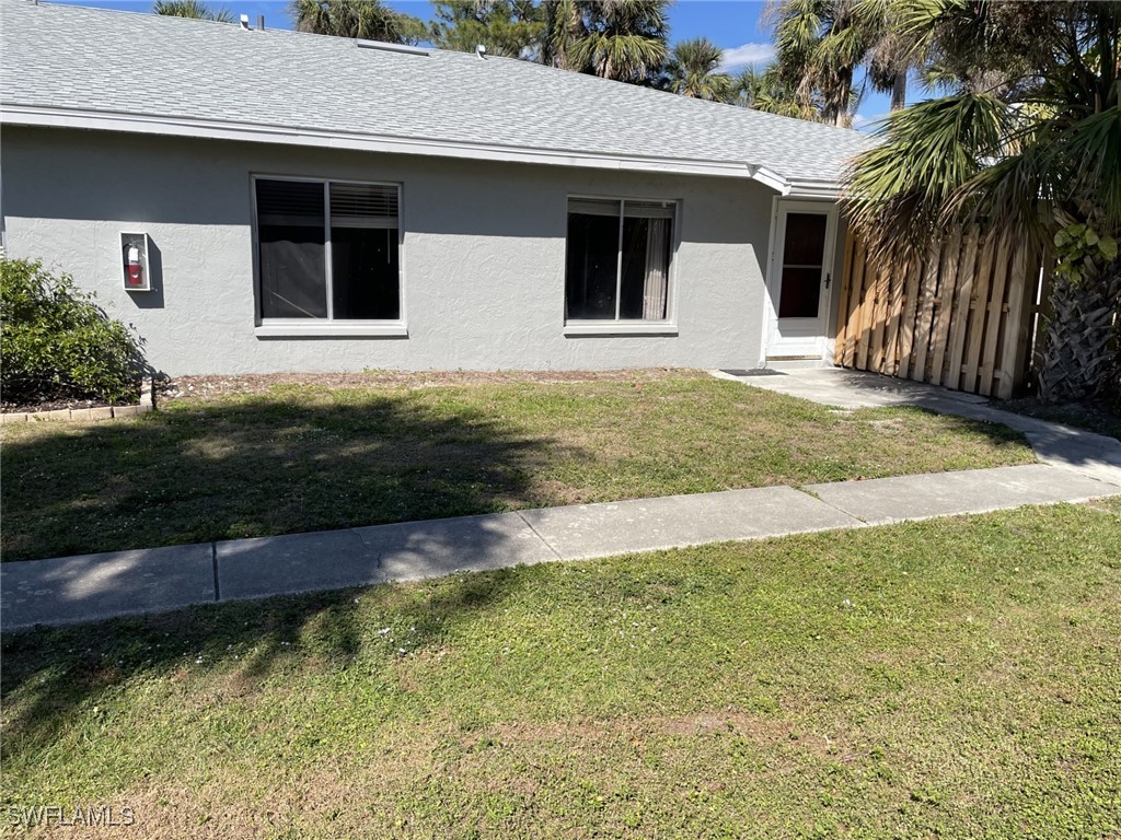 1165 Palm Avenue #1B North Fort Myers FL 33903 225021063 image1