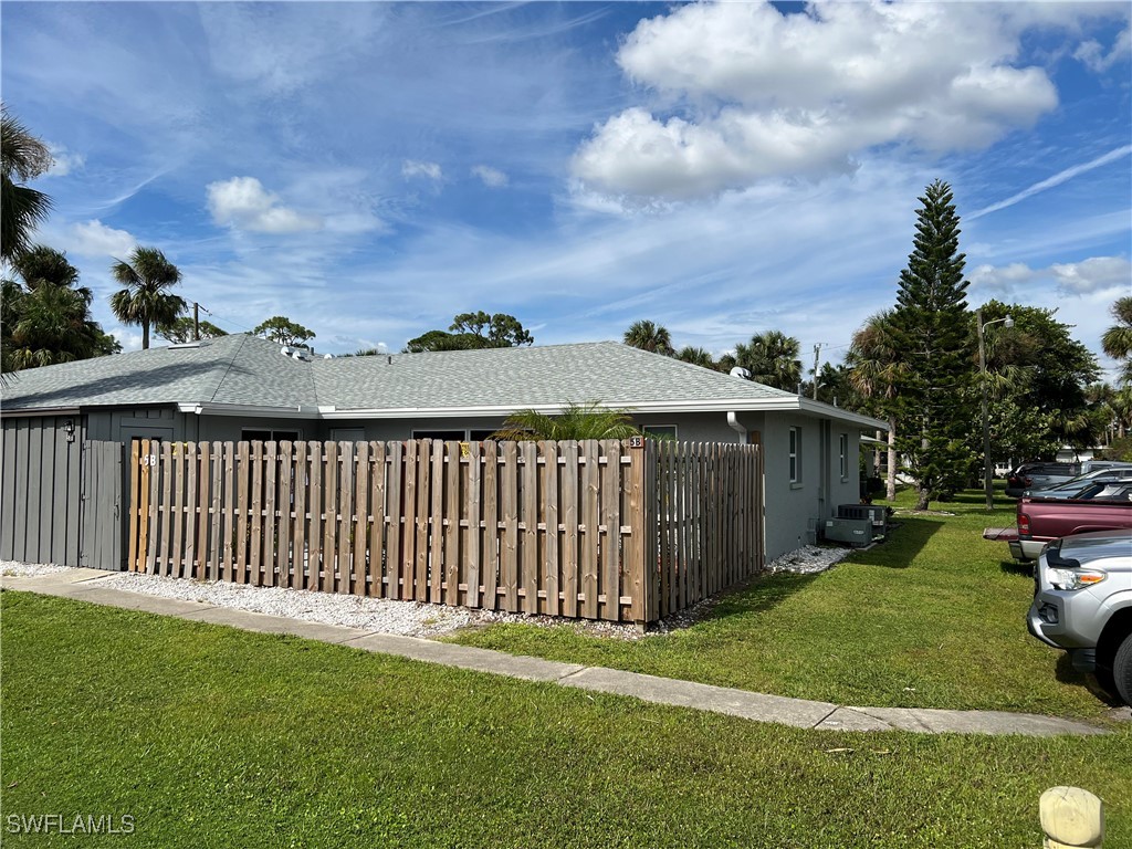 1165 Palm Avenue #5B North Fort Myers FL 33903 225045275 image2
