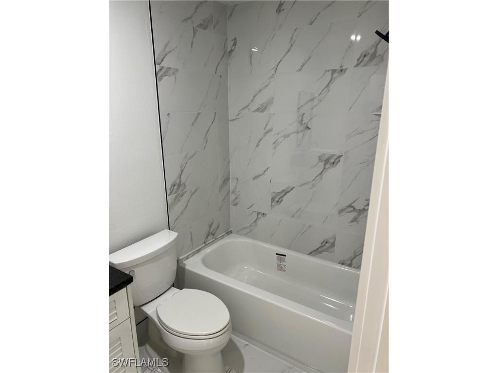 1165 Palm Avenue #5B North Fort Myers FL 33903 225045275 image6