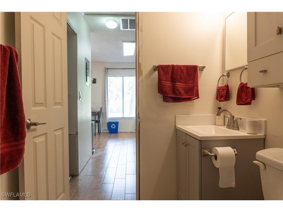 1165 Palm Avenue #8A North Fort Myers FL 33903 225052363 image15