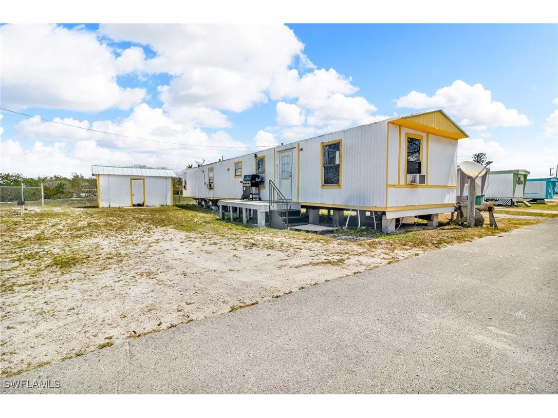 1165 Rewis Drive Chokoloskee FL 34138 225039610 image12