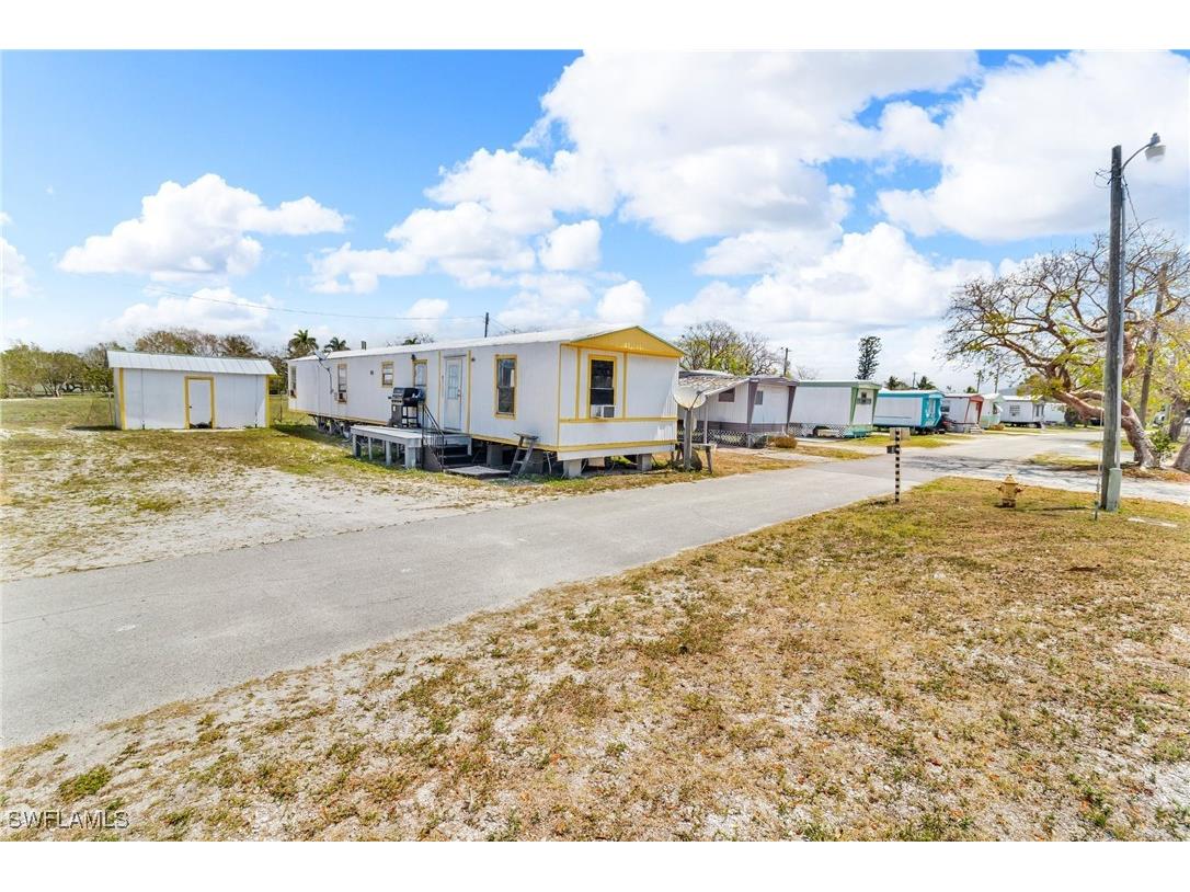 1165 Rewis Drive Chokoloskee FL 34138 225039610 image13