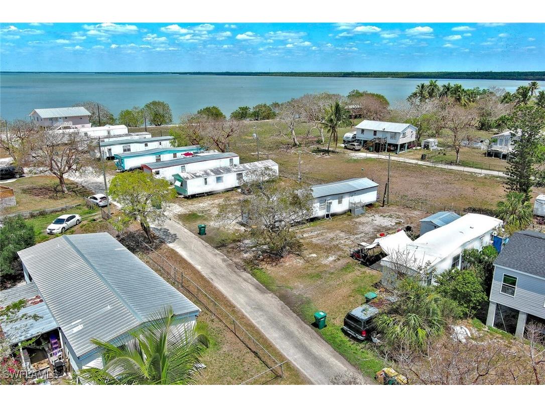 1165 Rewis Drive Chokoloskee FL 34138 225039610 image3