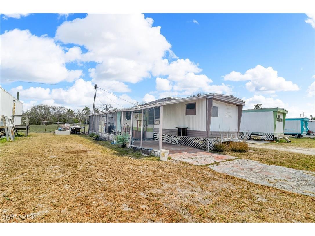 1165 Rewis Drive Chokoloskee FL 34138 225039610 image6