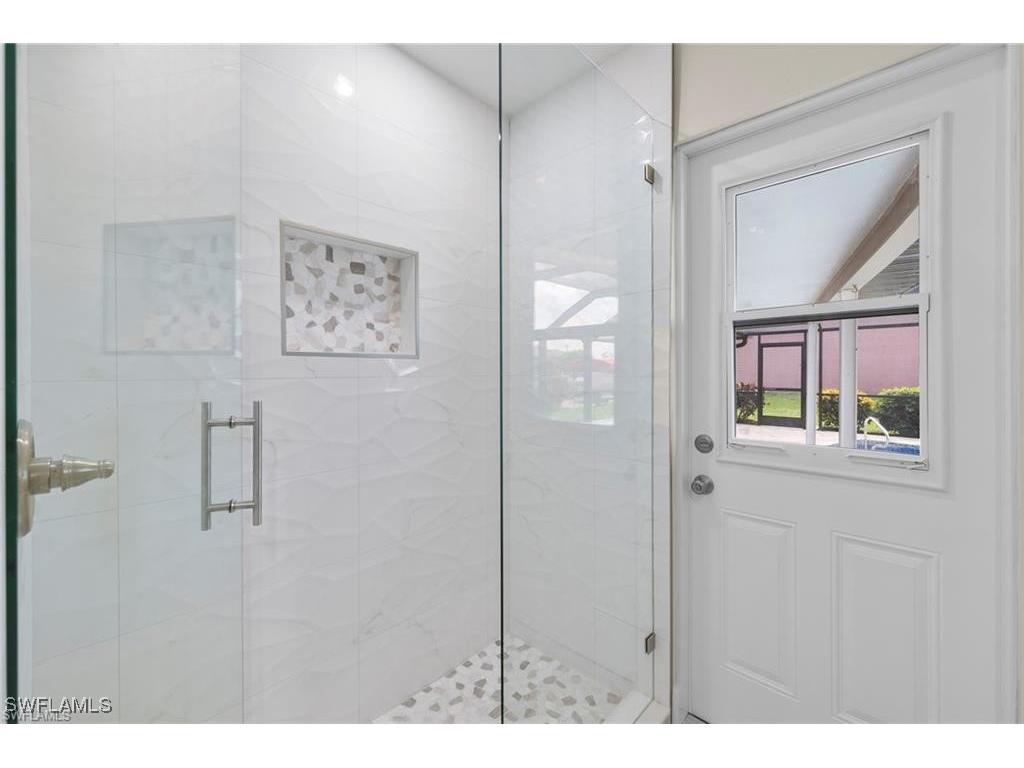 117 SE 40th Terrace Cape Coral FL 33904 225046146 image18