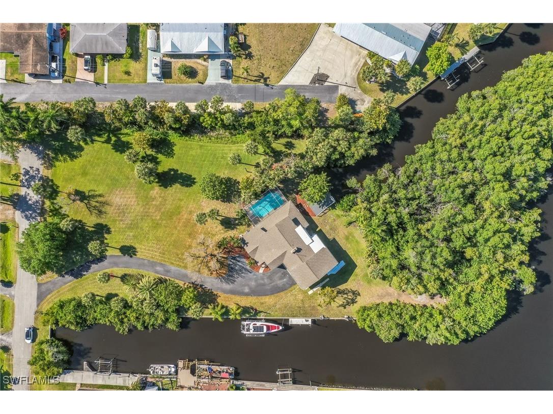 1182 Betmar Boulevard North Fort Myers FL 33903 225043215 image1