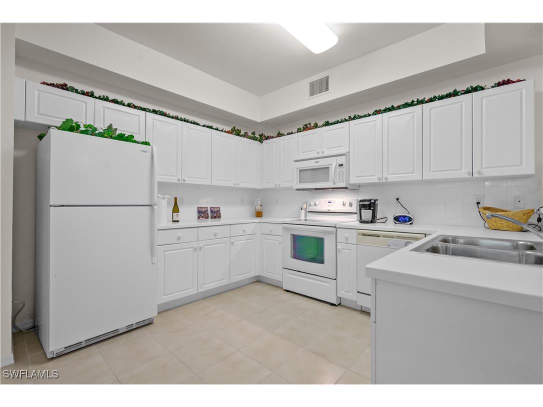 11865 Bayport Lane #1202 Fort Myers FL 33908 225026920 image21