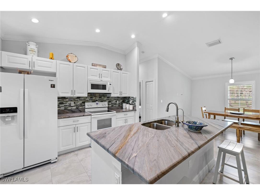 1187 16th Avenue NE Naples FL 34120 225049894 image1