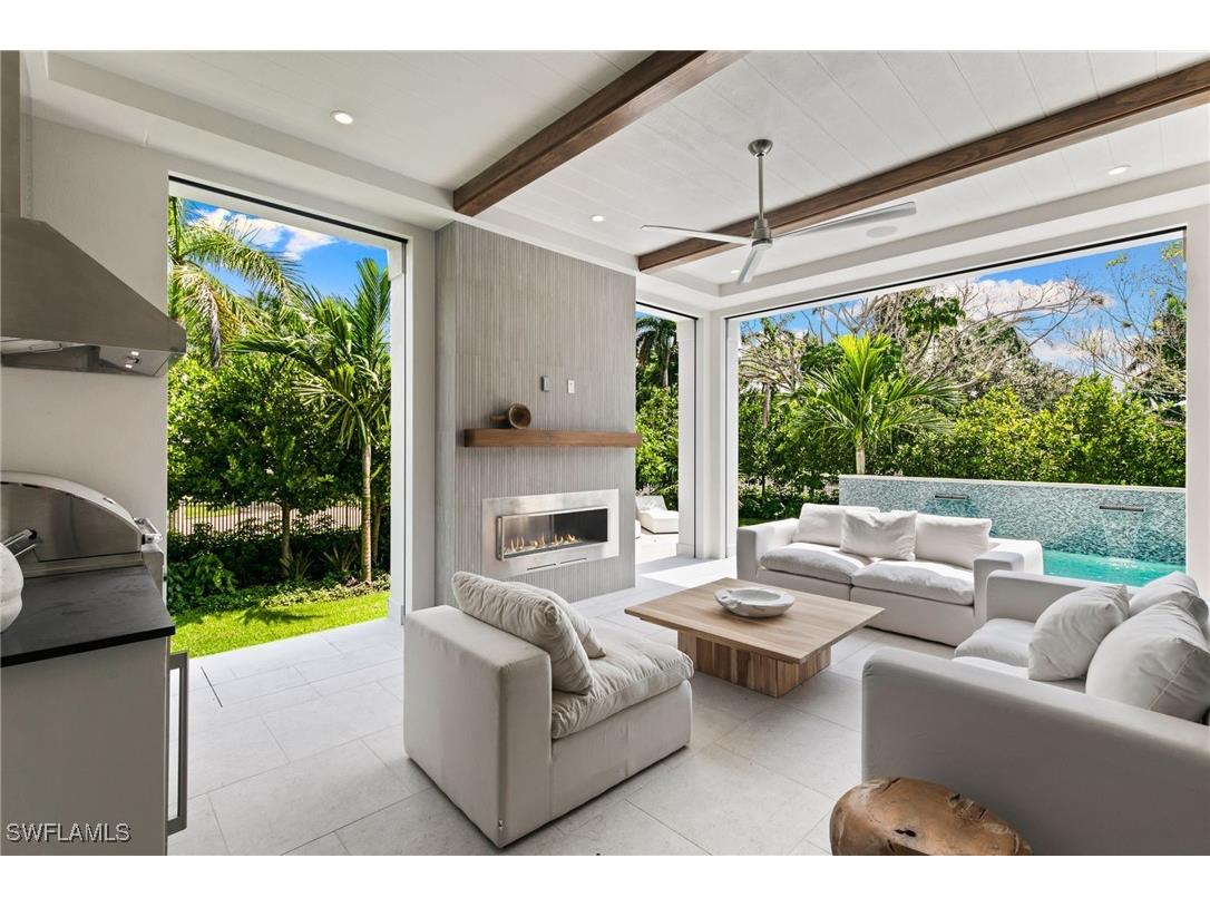 1191 7th Avenue N Naples FL 34102 224078260 image19