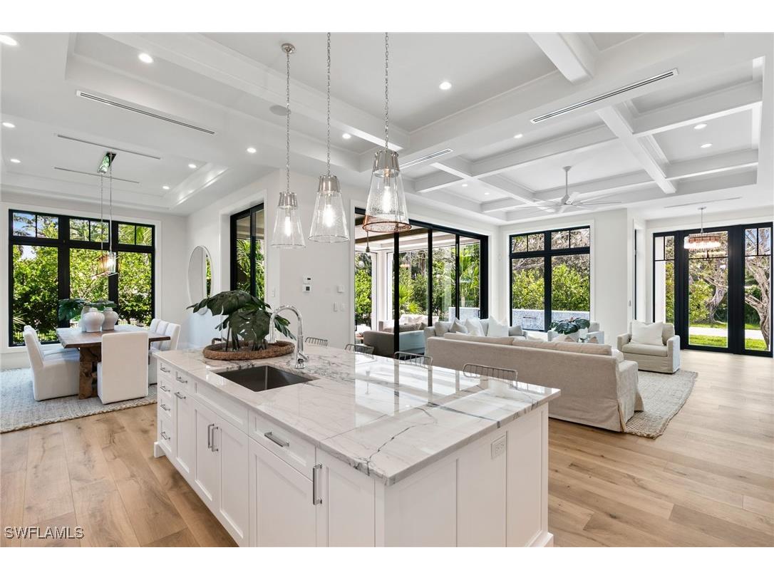 1191 7th Avenue N Naples FL 34102 224078260 image4