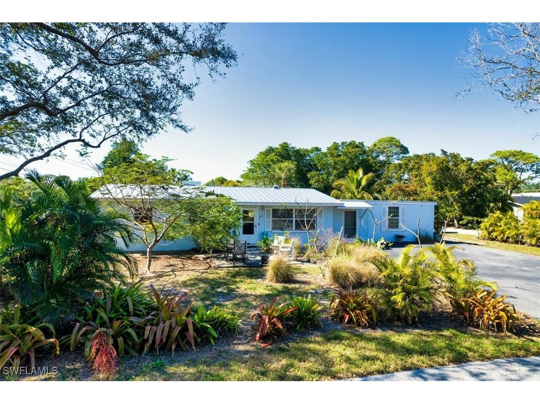 1191 Rordon Avenue Naples FL 34103 225011988 image1