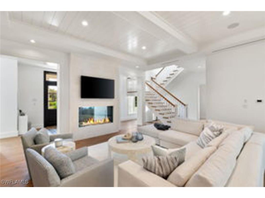 12 Sabre Lane Naples FL 34102 224089919 image50