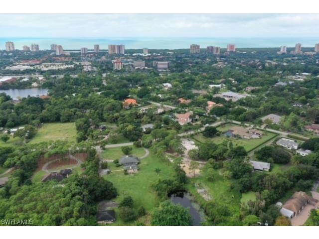 120 East Avenue Naples FL 34108 223074393 image6