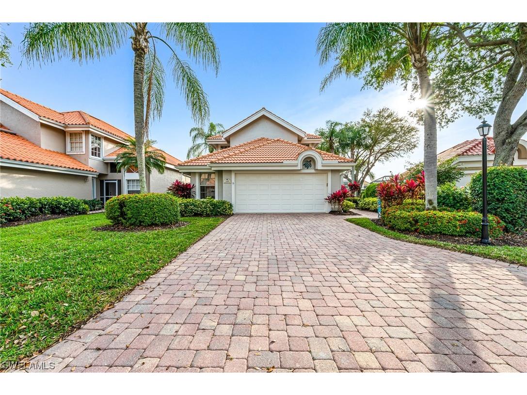 120 Napa Ridge Way Naples FL 34119 224019202 image1