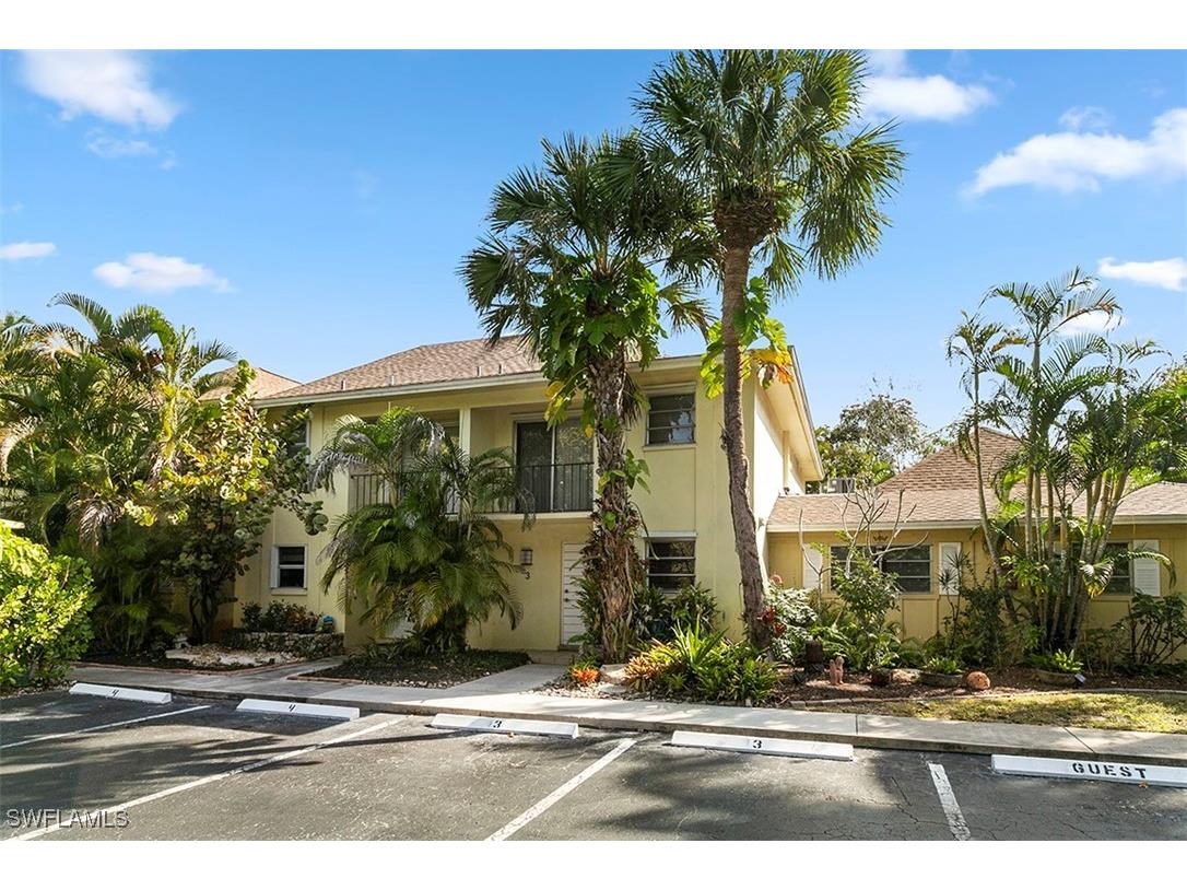 1201 Solana Road #3 Naples FL 34103 225025208 image1