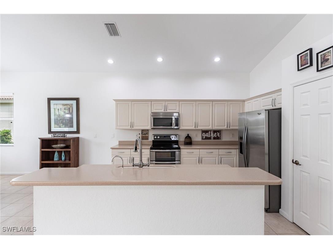 12020 Bramble Cove Drive Fort Myers FL 33905 225023027 image9