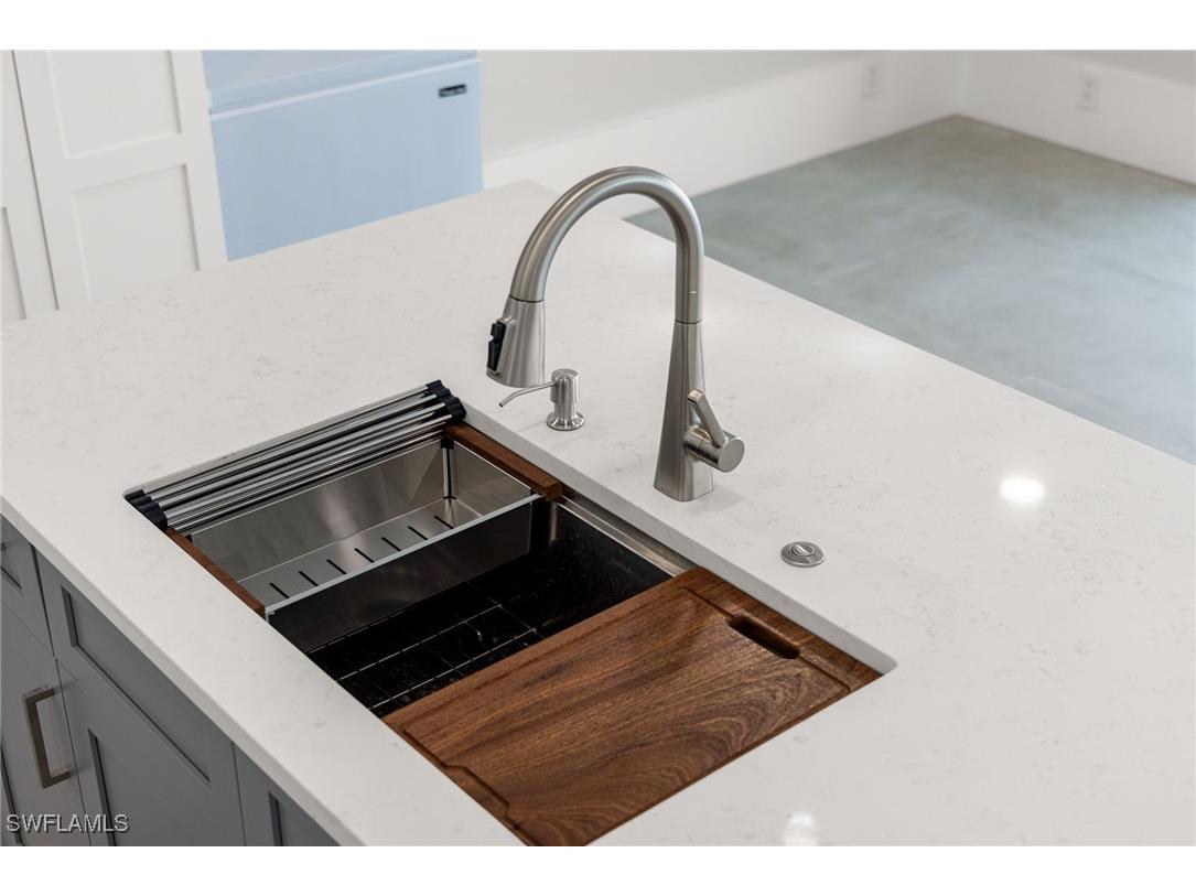 121 Hibiscus Drive Fort Myers Beach FL 33931 225037971 image12