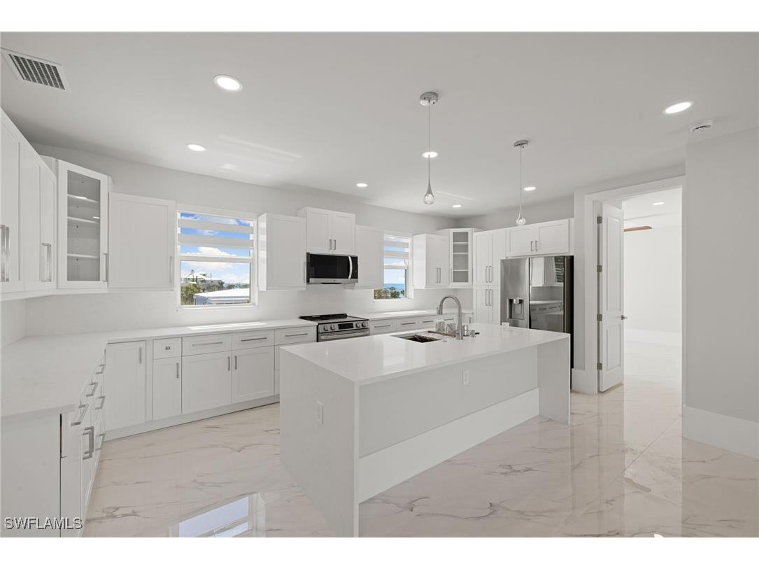 121 Hibiscus Drive Fort Myers Beach FL 33931 225037971 image25