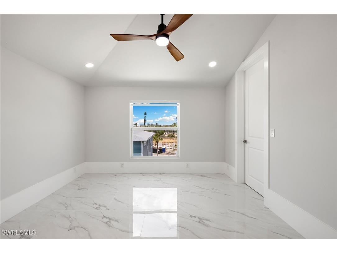 121 Hibiscus Drive Fort Myers Beach FL 33931 225037971 image38