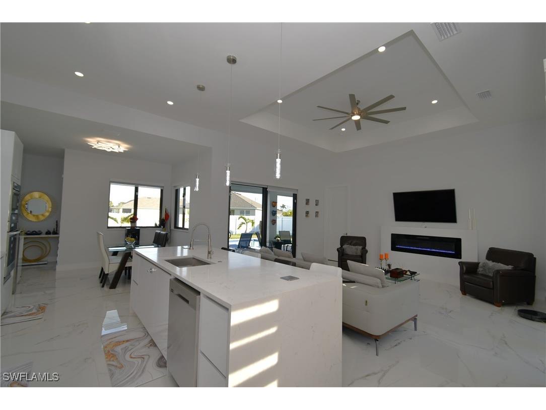 121 NW 10th Avenue Cape Coral FL 33993 225038057 image10