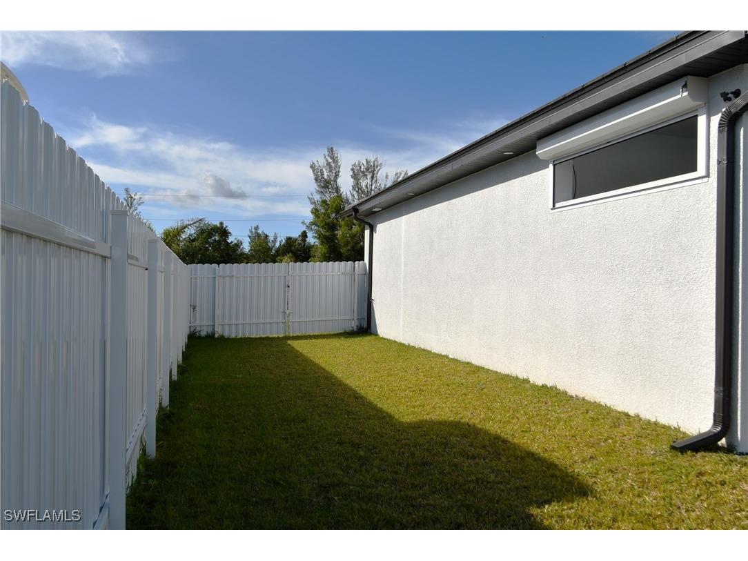 121 NW 10th Avenue Cape Coral FL 33993 225038057 image44