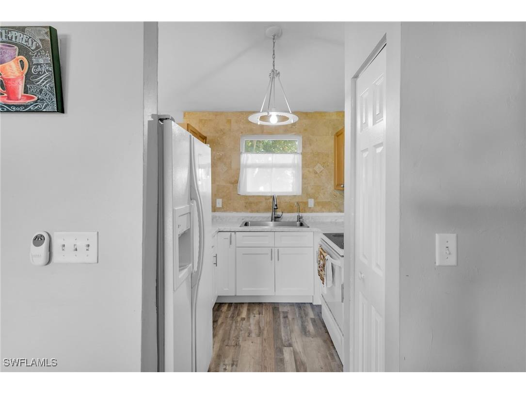 1210 NE 5th Place Cape Coral FL 33909 225013007 image11