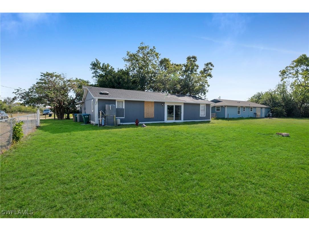 1210 NE 5th Place Cape Coral FL 33909 225013007 image23