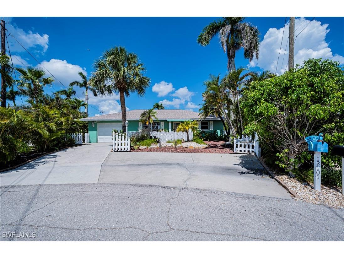 12101 Moon Shell Drive Matlacha Isles FL 33991 224086941 image2