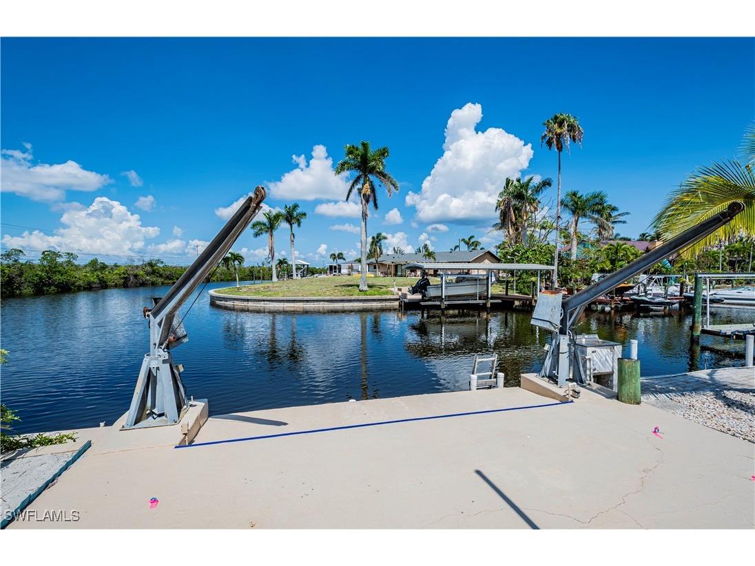 12101 Moon Shell Drive Matlacha Isles FL 33991 224086941 image4