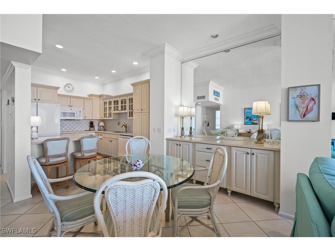 1212 Benjamin Franklin Drive #102 Sarasota FL 34236 225013174 image8