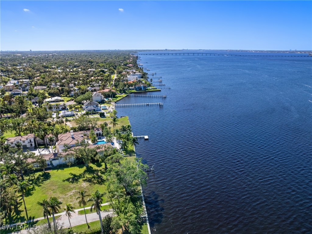 1212 Coconut Drive Fort Myers FL 33901 224093868 image22