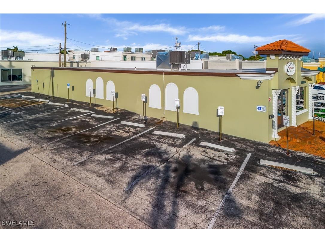 1213 SE 47th Terrace Cape Coral FL 33904 225004721 image4