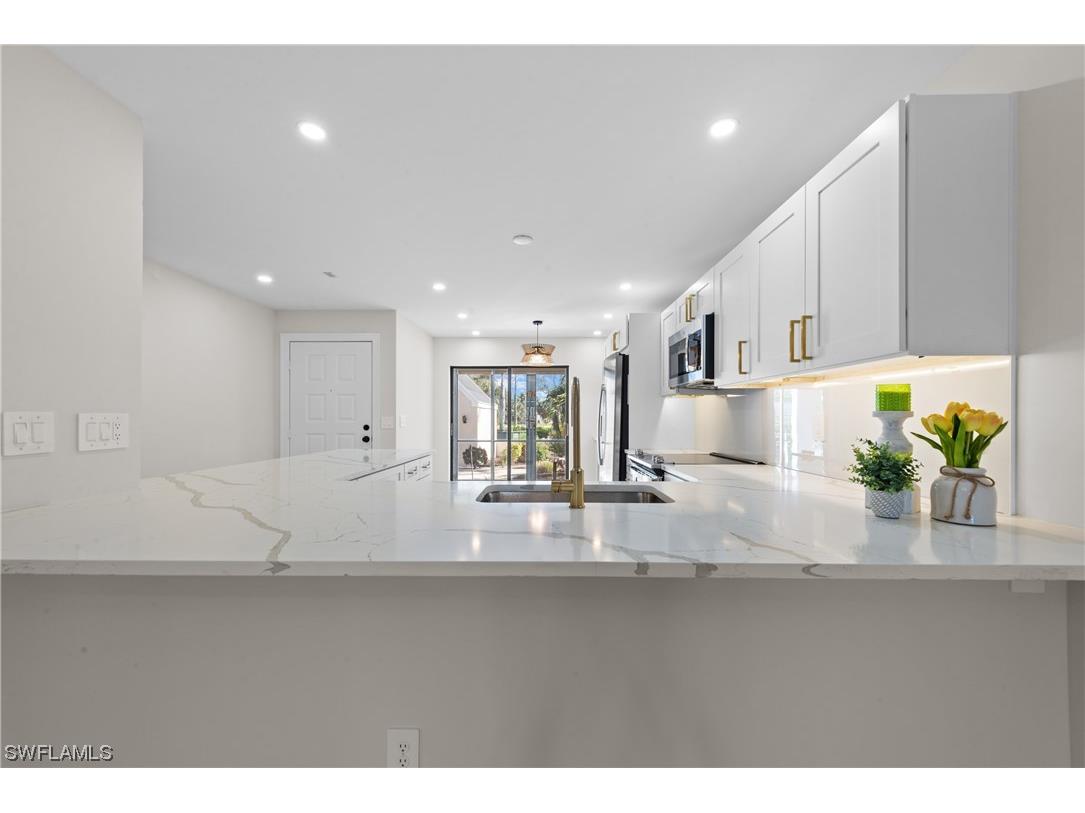 12130 Kelly Greens Boulevard #95 Fort Myers FL 33908 223067549 image20
