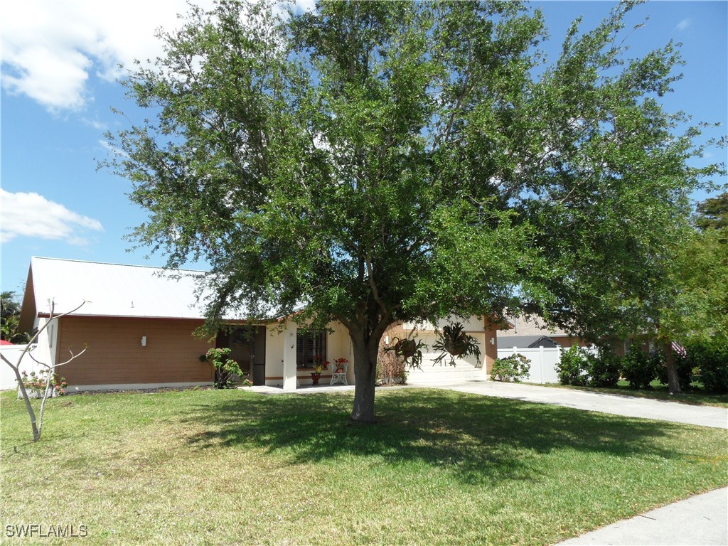 1216 SE 22nd Place Cape Coral FL 33990 225036554 image3