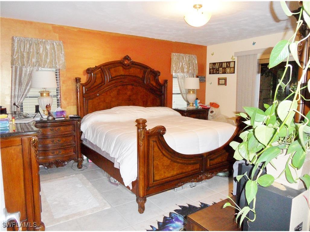 1216 SE 22nd Place Cape Coral FL 33990 225036554 image7