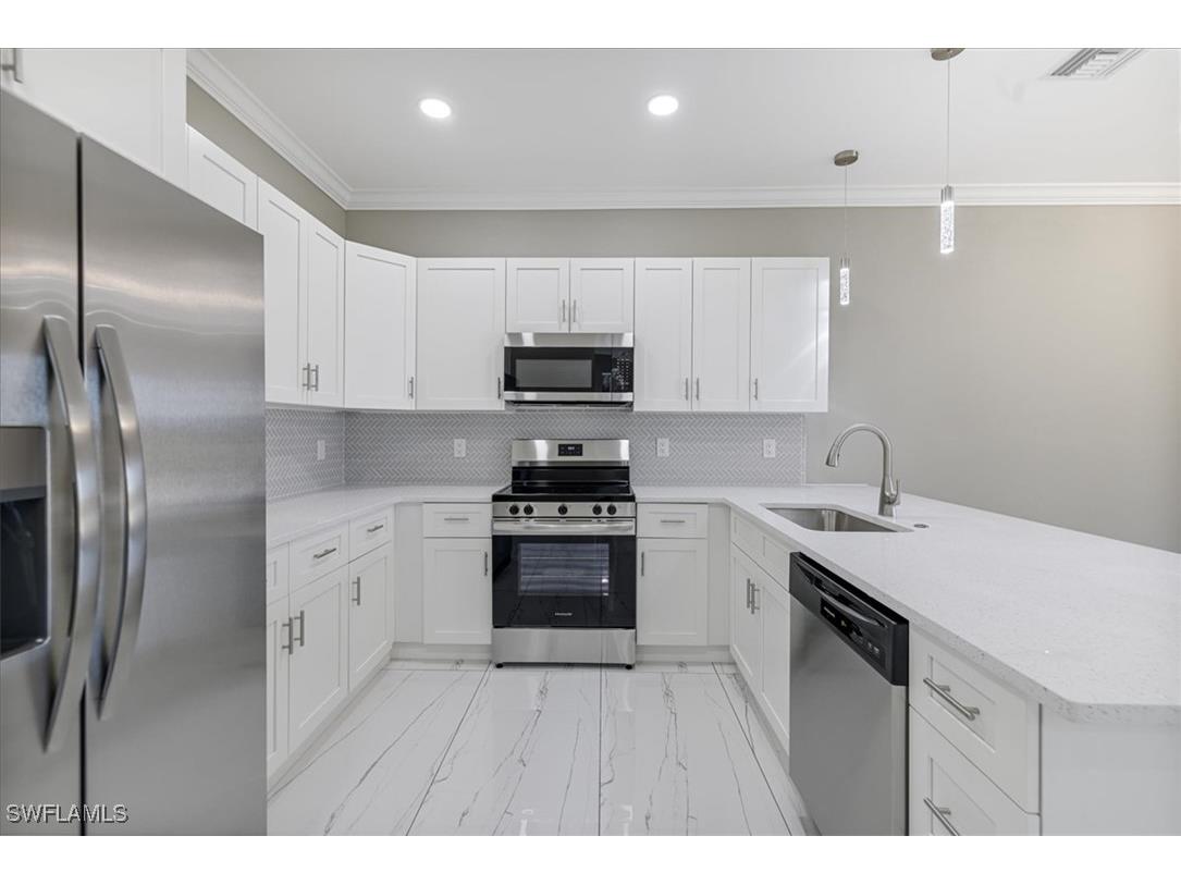 1219 Hibiscus Avenue Lehigh Acres FL 33972 224096866 image10