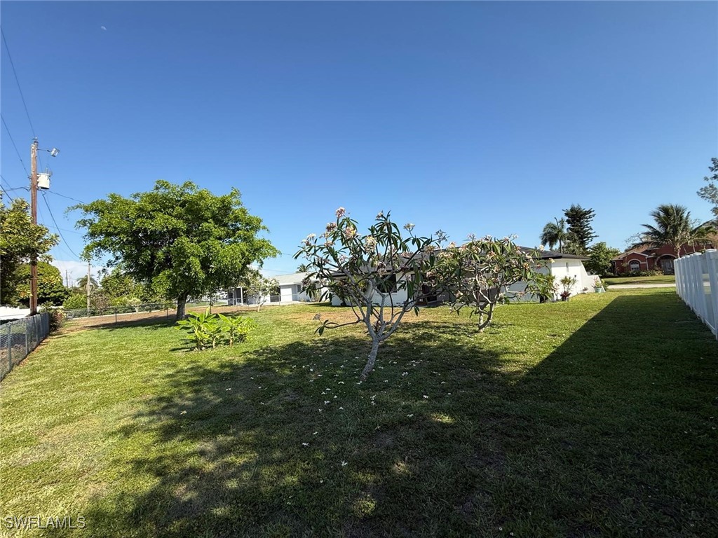 1219 SE 25th Terrace Cape Coral FL 33904 225044926 image32