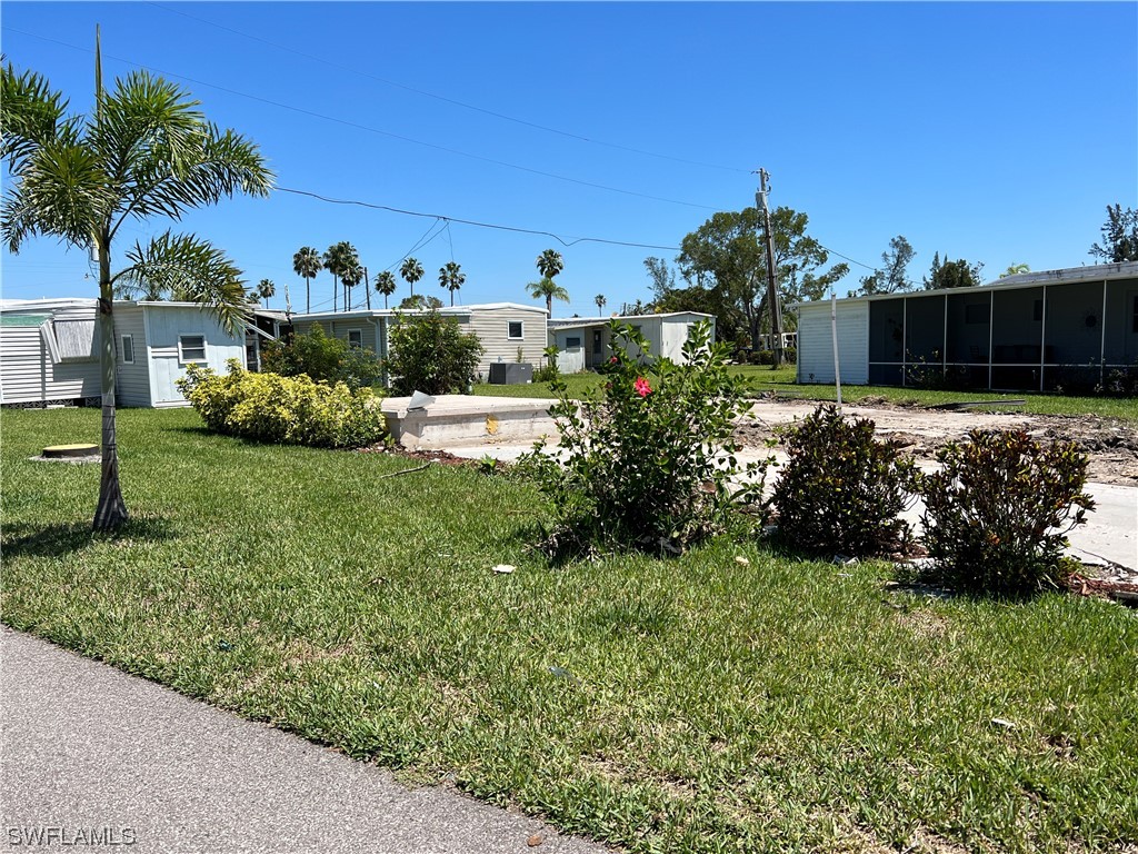 122 Shoreland Drive Fort Myers FL 33905 223030751 image2