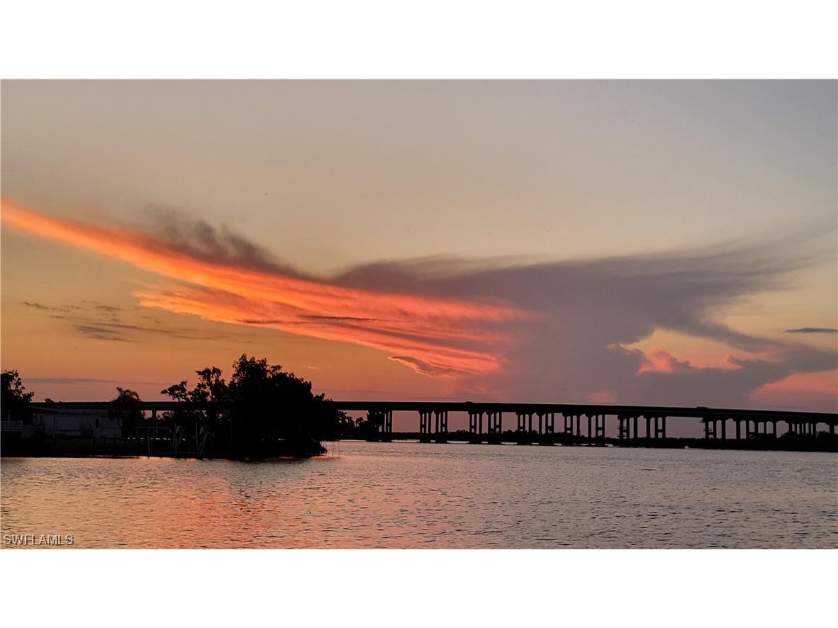 122 Shoreland Drive Fort Myers FL 33905 223030751 image4