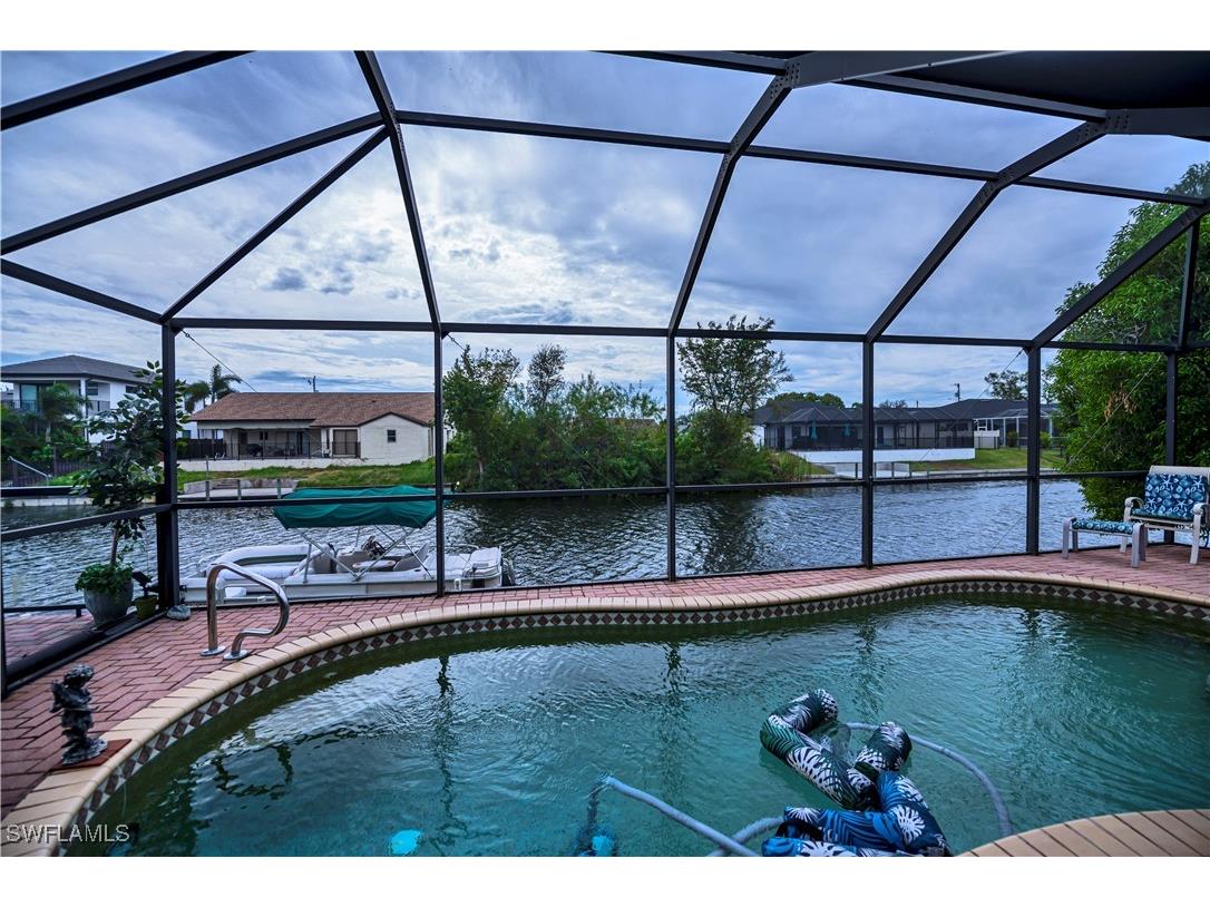 1220 Hancock Bridge Parkway Cape Coral FL 33990 224085674 image1