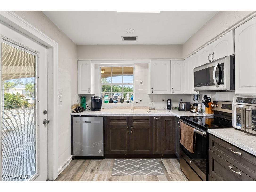 12206 Boat Shell Drive Matlacha Isles FL 33991 225047183 image18