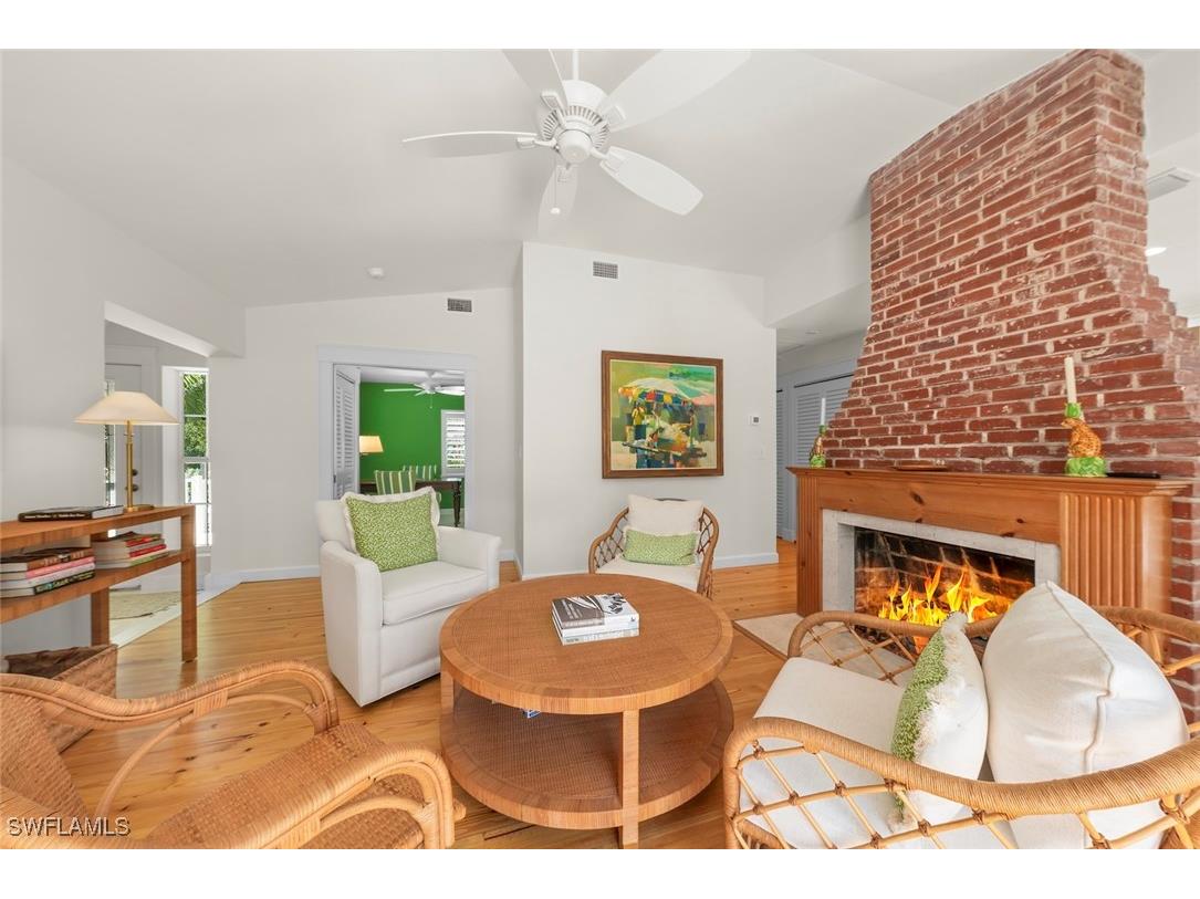 1222 Ferry Road Sanibel FL 33957 225022733 image3