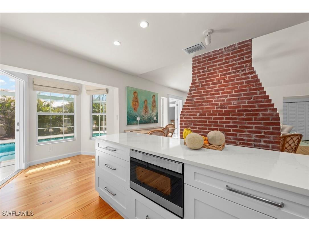 1222 Ferry Road Sanibel FL 33957 225022733 image6